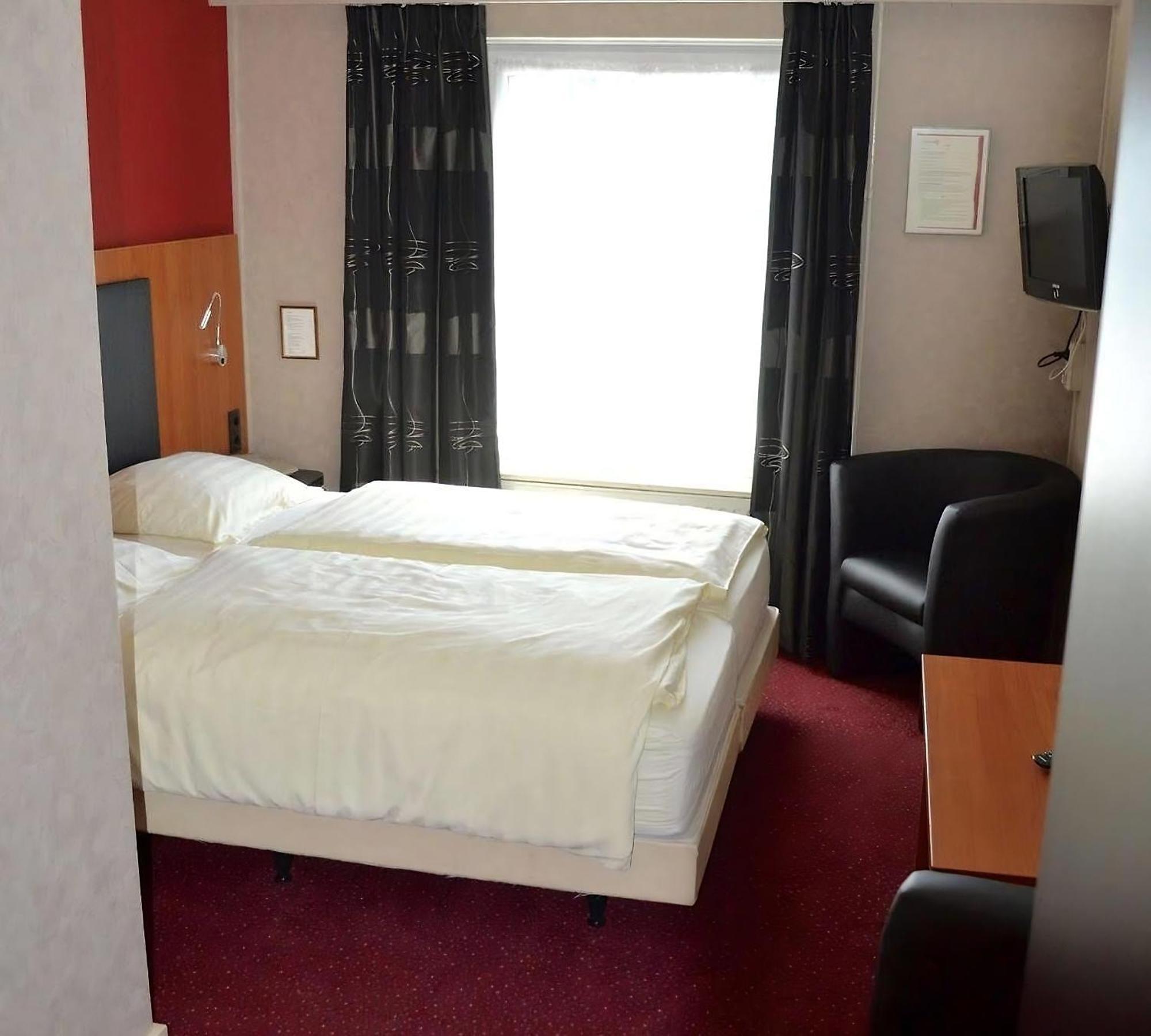 Hotel Valckenborgh 3*